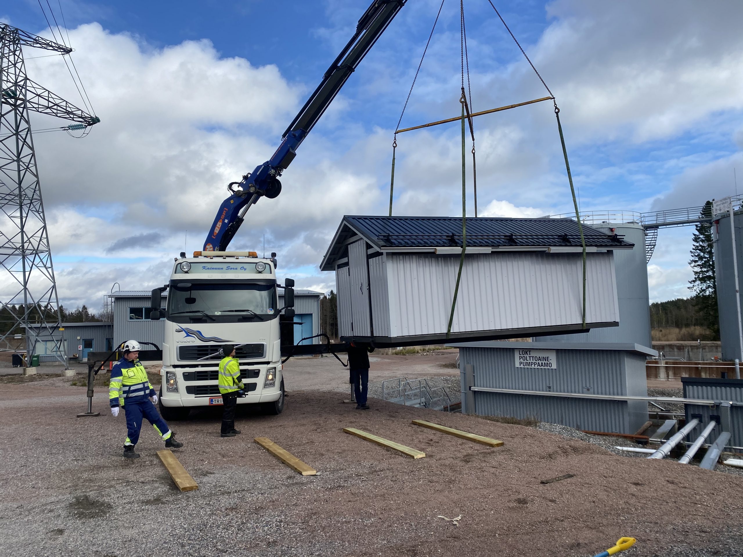 Jätekatos / Varasto - Image 8